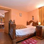 Ou D'hotes A La Ferme 3*