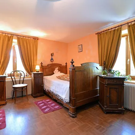 Ou D'hotes A La Ferme 3*